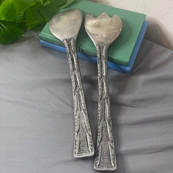 Wilton Armetale Will And Mary Pattern Large Pewter Salad Serving Spoon Set 13" - Picture 2 of 6